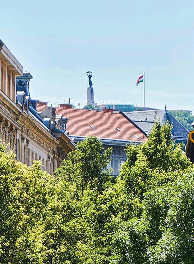 Ili Apartment Budapest Luaran gambar